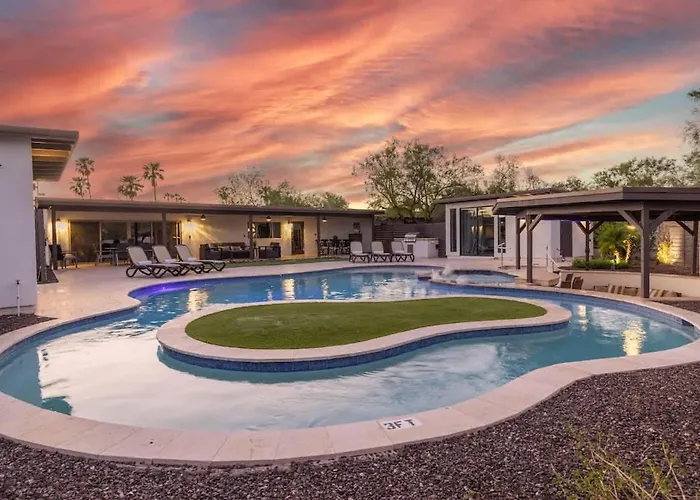 Luxe Resort Retreat